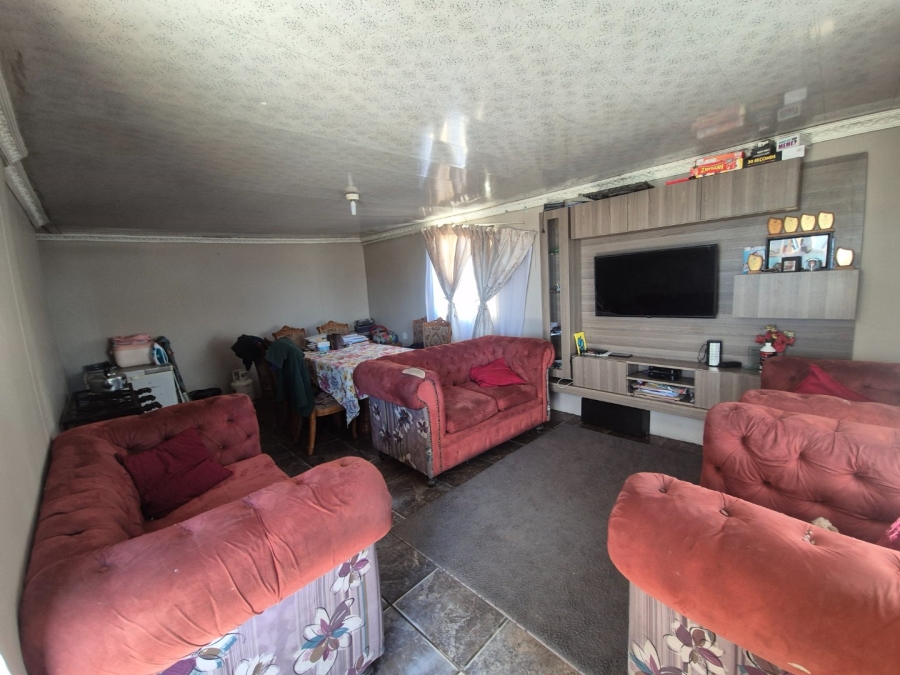 3 Bedroom Property for Sale in Kwazakhele Eastern Cape